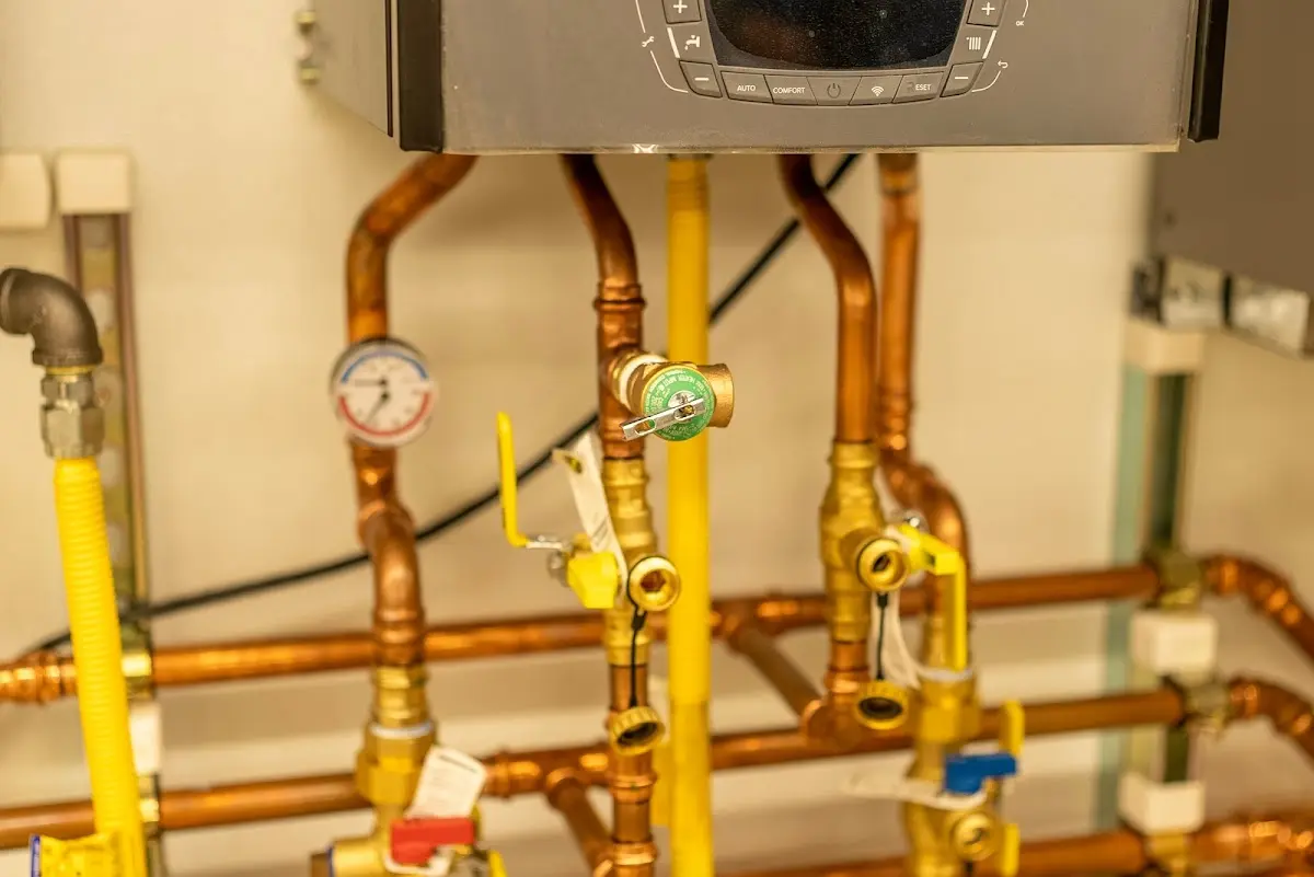 Licensed technician providing Slab Leak Repair for a homeowner in West DeLand